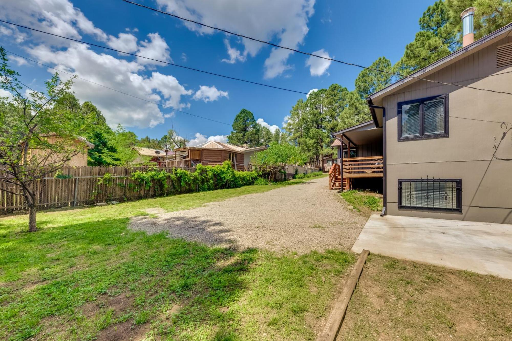 Ruidoso Home With Patio, Walk To Restaurants! Eksteriør bilde