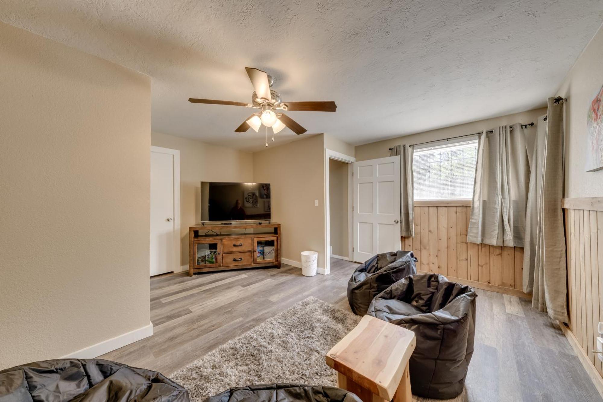 Ruidoso Home With Patio, Walk To Restaurants! Eksteriør bilde