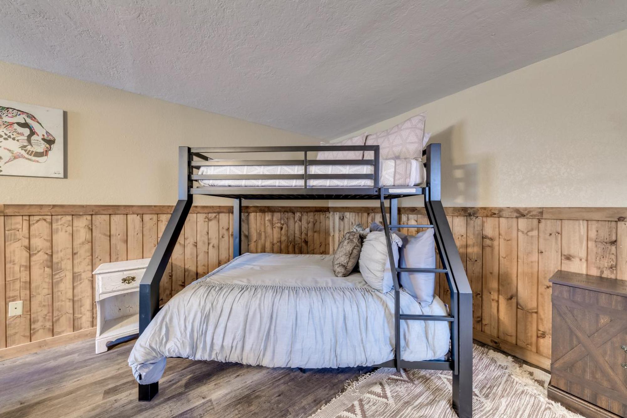 Ruidoso Home With Patio, Walk To Restaurants! Eksteriør bilde