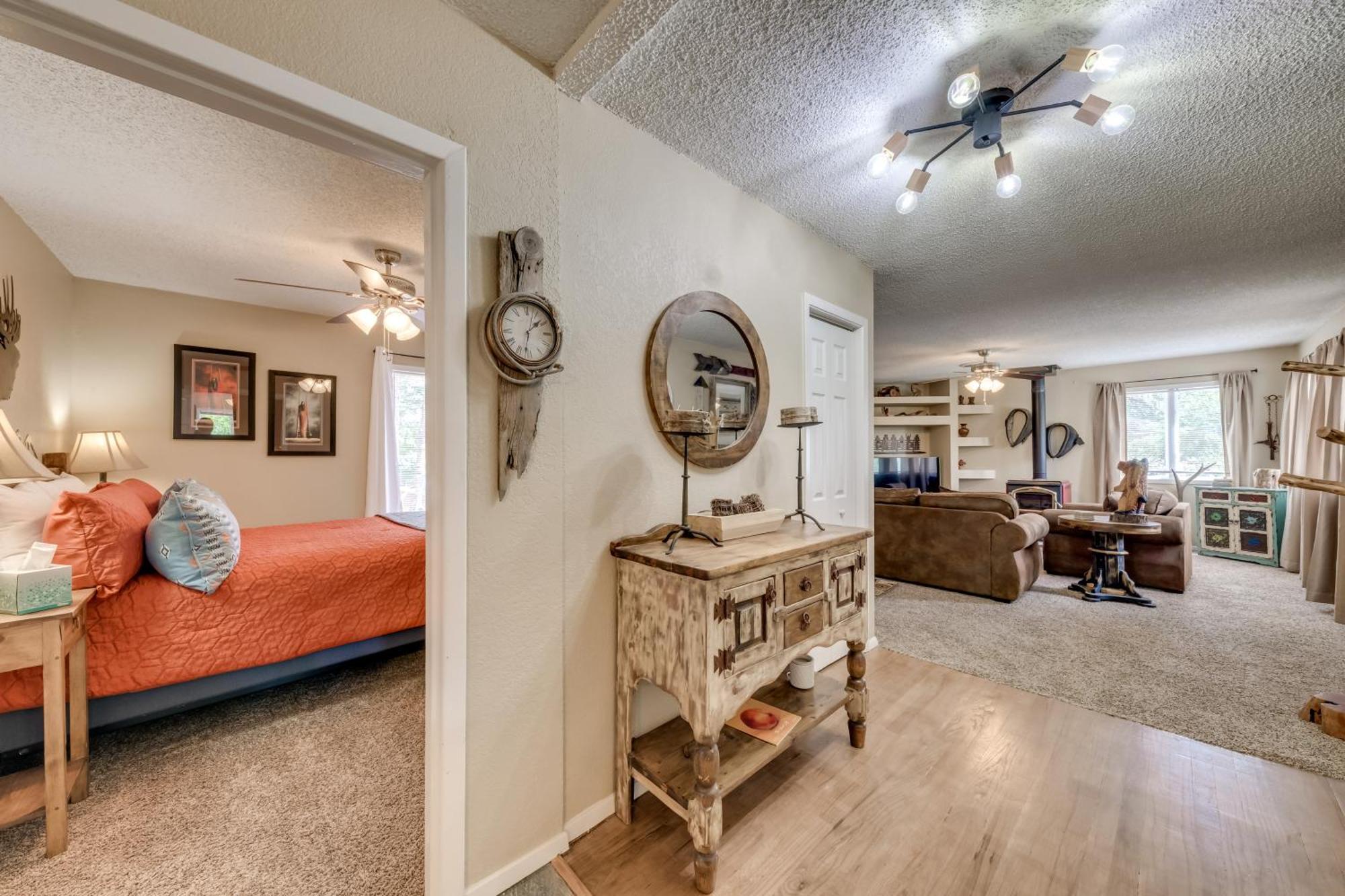 Ruidoso Home With Patio, Walk To Restaurants! Eksteriør bilde